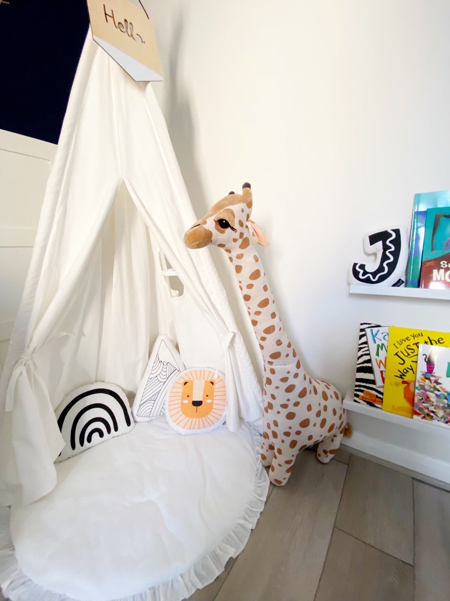 Lion - Plush Pillow