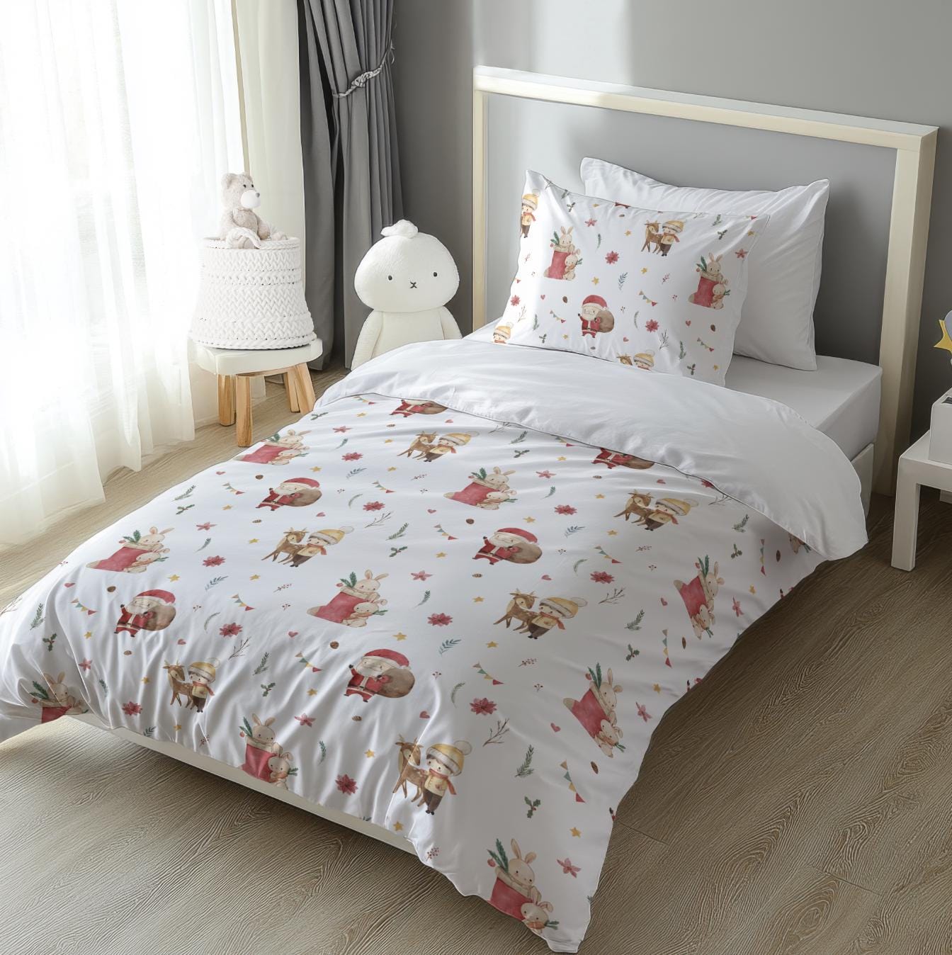 Christmas - Watercolour Santa, Bedding, Duvet Covers, Fitted Sheets, Festive bedding, Christmas Santa and Presents Bedding, Kids Bedding