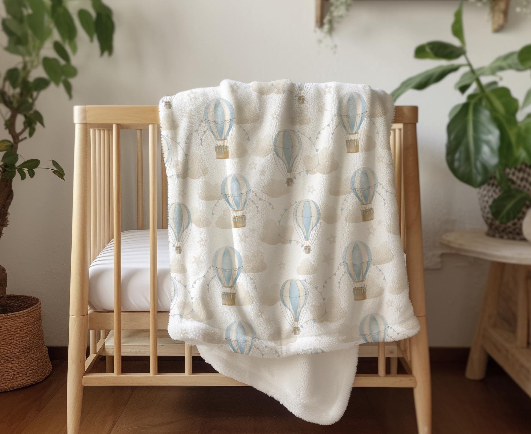 Multiple Hot Air Balloons - BLUE - Sherpa Blanket, Decor, Kids Bedding, Blankets, Children's Room, Bedding, Hot Air Balloons, Kids blanket